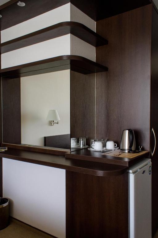 Hotel Mirniy Resort Одеса Стая снимка