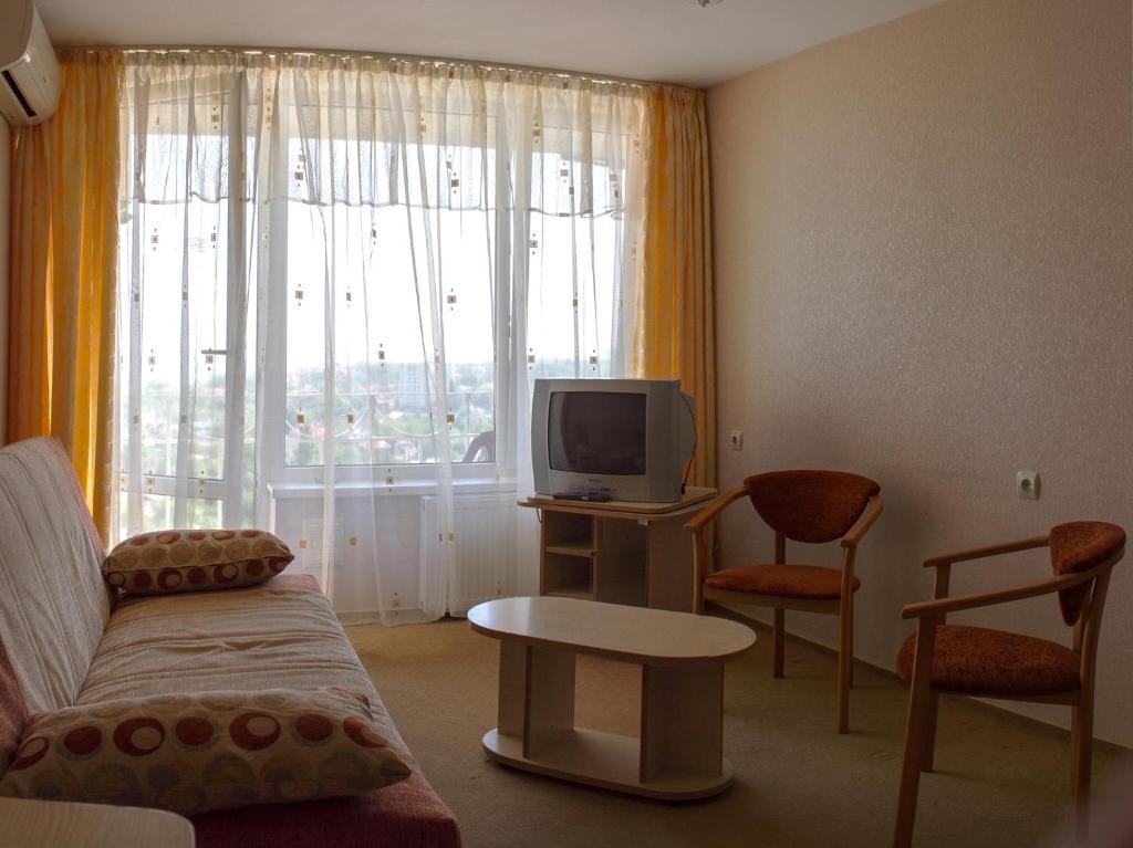 Hotel Mirniy Resort Одеса Стая снимка