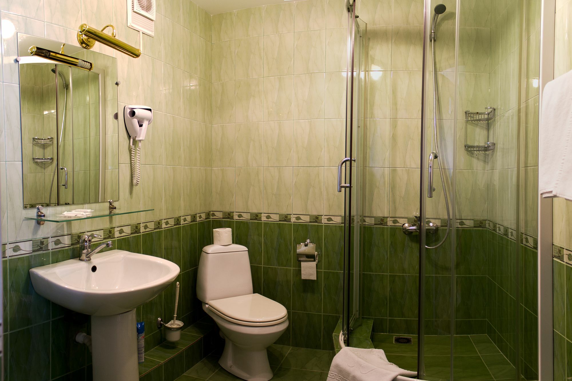 Hotel Mirniy Resort Одеса Екстериор снимка
